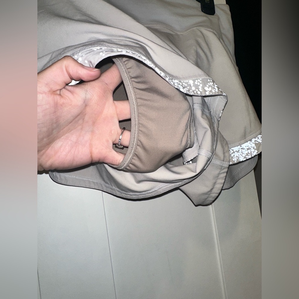 Lululemon Run The Line Short *Reflective 3"
Muse - Picture 12 of 14